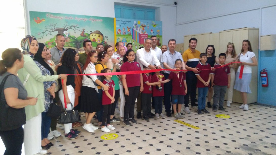 Murat Germen İlkokulu'nda Kütüphane Açılışı