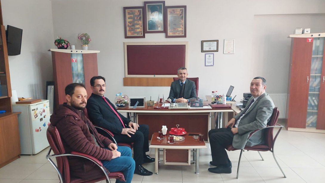 İlçe Milli Eğitim Müdürümüz Sayın Bayram IŞIK'tan Ali Rıza Çevik Ortaokuluna ziyaret 