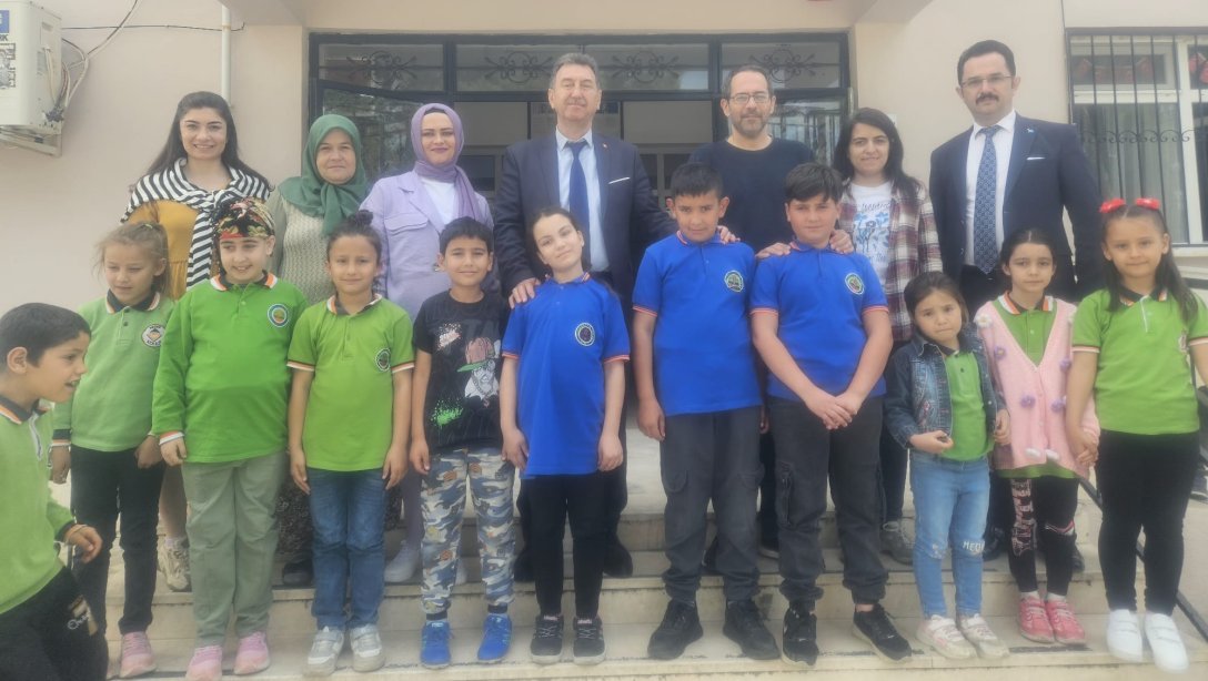Şehzadeler İlçe Milli Eğitim Müdürü Sayın Metin GENÇAY'ın Halıtlı İlk-Ortaokulu Ziyareti