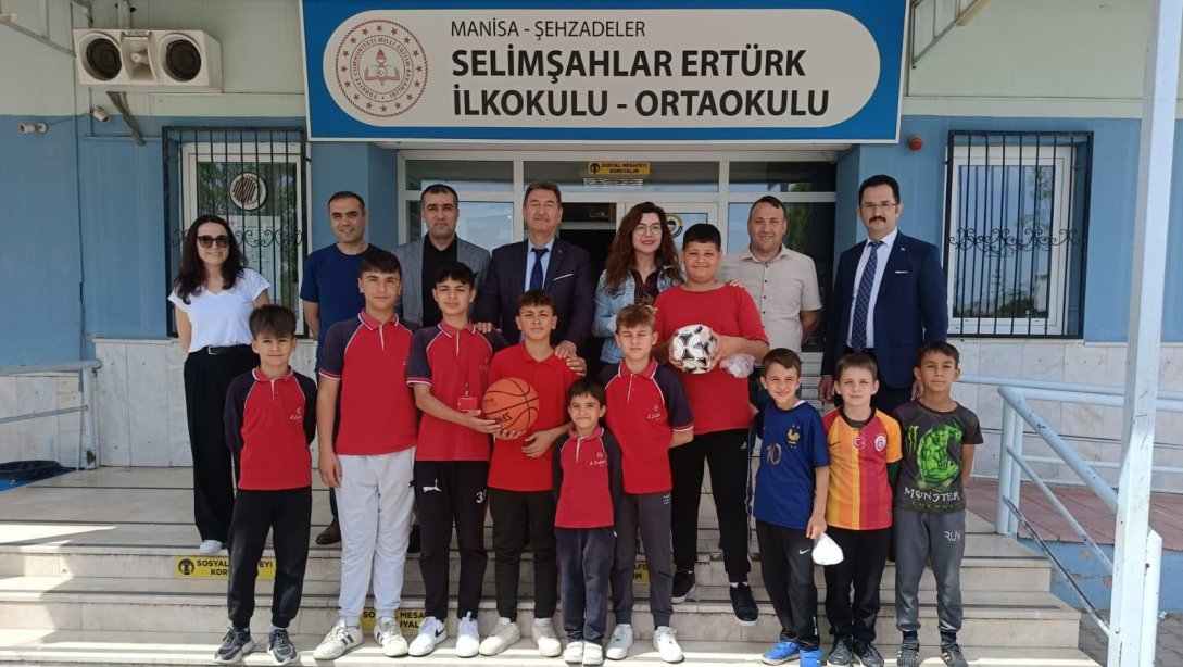 İlçe Milli Eğitim Müdürümüz Sayın Metin GENÇAY Selimşahlar Ertürk İlk-Ortaokulu'nu Ziyaret Etti